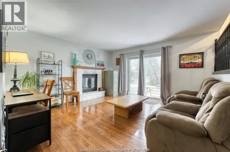 888 Bayview Kingsville ON N9Y 2M3