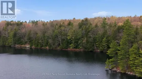 0 First Lake Seguin ON P2A 2W8