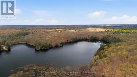0 First Lake Seguin ON P2A 2W8