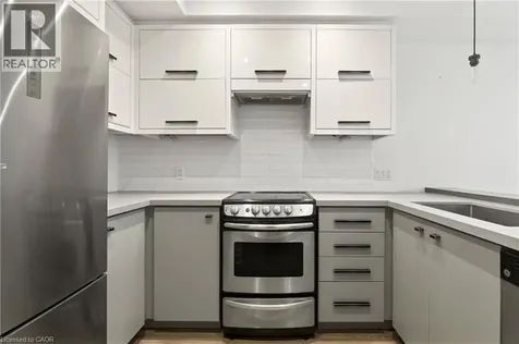 760 Lakeshore Road East Mississauga ON L5E 1C7