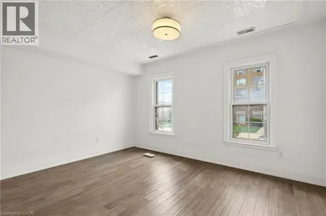 760 Lakeshore Road East Mississauga ON L5E 1C7