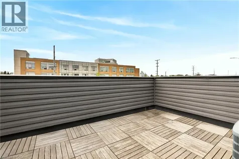 760 Lakeshore Road East Mississauga ON L5E 1C7