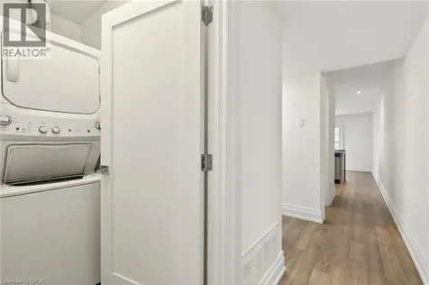 760 Lakeshore Road East Mississauga ON L5E 1C7