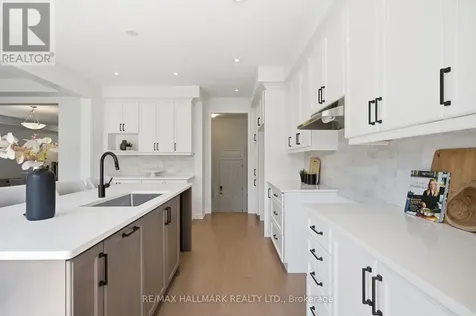 621 Mika Street Innisfil ON L9S 0S2