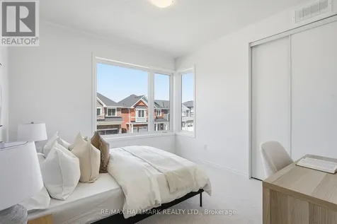 621 Mika Street Innisfil ON L9S 0S2
