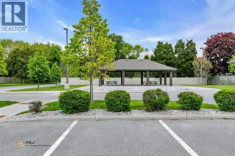 5840 Newman Boulevard Lasalle ON N9J 0E3