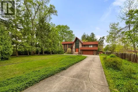 3801 Howard Avenue Windsor ON N9E 3N8