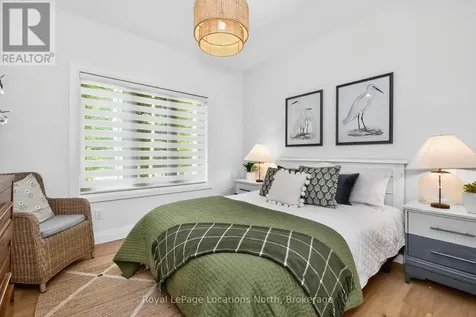15 Pinecone Avenue Tiny ON L9M 0J2