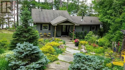 754 Renwick Road North Kawartha ON K0L 1A0
