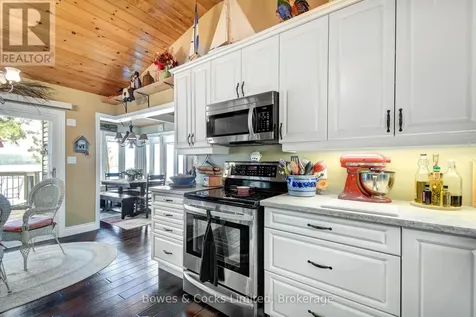 754 Renwick Road North Kawartha ON K0L 1A0