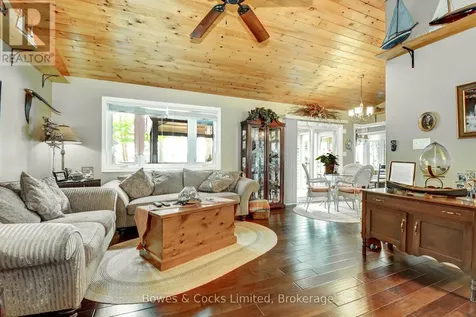 754 Renwick Road North Kawartha ON K0L 1A0