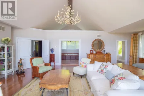 2533 Ridge Road West Oro-medonte ON L0L 2L0