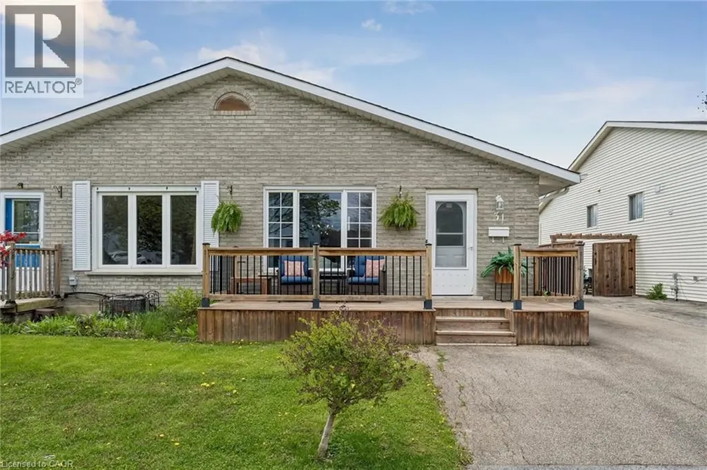 31 Mayfair Drive Welland ON L3C 7A2