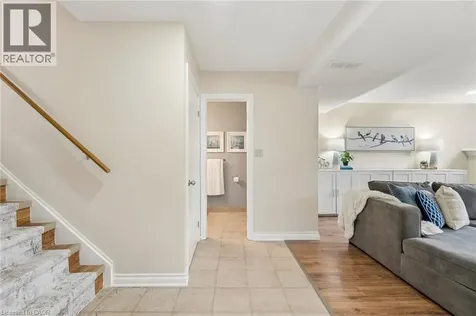 31 Mayfair Drive Welland ON L3C 7A2
