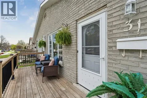 31 Mayfair Drive Welland ON L3C 7A2