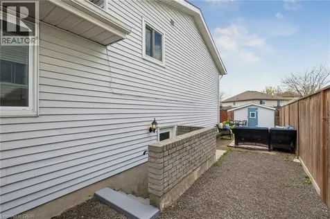 31 Mayfair Drive Welland ON L3C 7A2