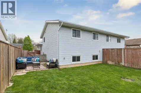 31 Mayfair Drive Welland ON L3C 7A2