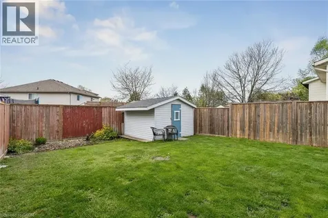 31 Mayfair Drive Welland ON L3C 7A2