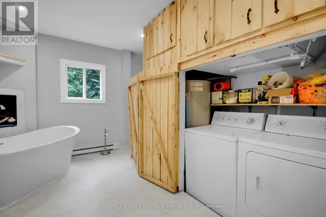 828 Ashby Road Lanark Highlands ON K0G 1K0