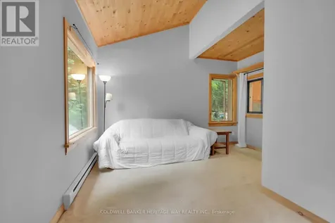 828 Ashby Road Lanark Highlands ON K0G 1K0