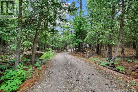 828 Ashby Road Lanark Highlands ON K0G 1K0