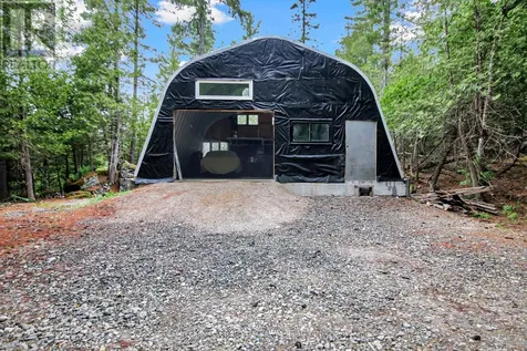 828 Ashby Road Lanark Highlands ON K0G 1K0