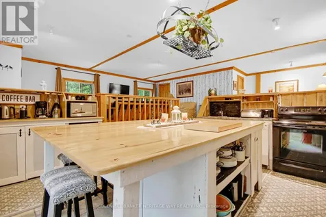 828 Ashby Road Lanark Highlands ON K0G 1K0