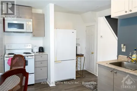 216 Hannah Street Ottawa ON K1L 7M8