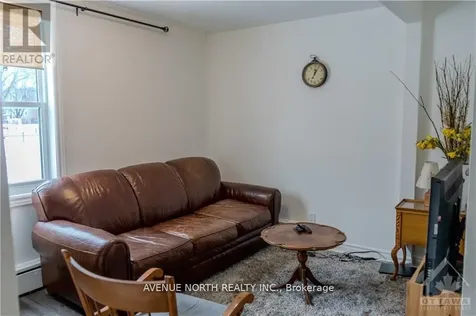 216 Hannah Street Ottawa ON K1L 7M8