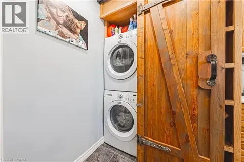 242 East 43rd Street Hamilton ON L8T 3C5