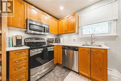 242 East 43rd Street Hamilton ON L8T 3C5