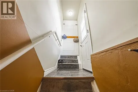242 East 43rd Street Hamilton ON L8T 3C5