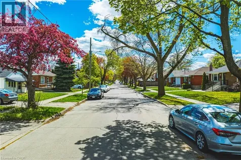 242 East 43rd Street Hamilton ON L8T 3C5