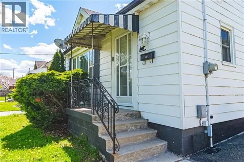 242 East 43rd Street Hamilton ON L8T 3C5