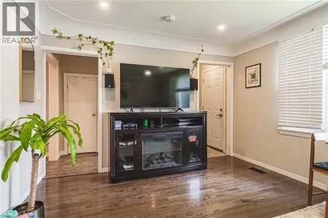 242 East 43rd Street Hamilton ON L8T 3C5