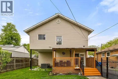1463 Westcott Windsor ON N8Y 4C3