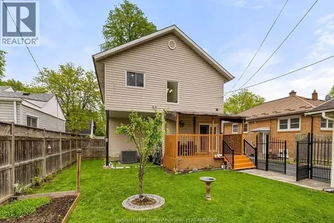 1463 Westcott Windsor ON N8Y 4C3