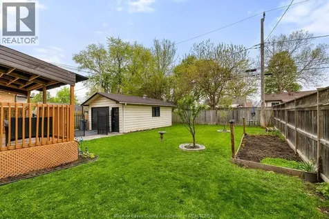 1463 Westcott Windsor ON N8Y 4C3