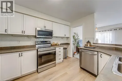 2871 Darien Road Burlington ON L7M 4R6