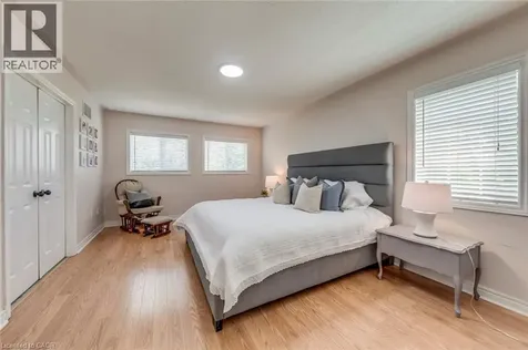 2871 Darien Road Burlington ON L7M 4R6