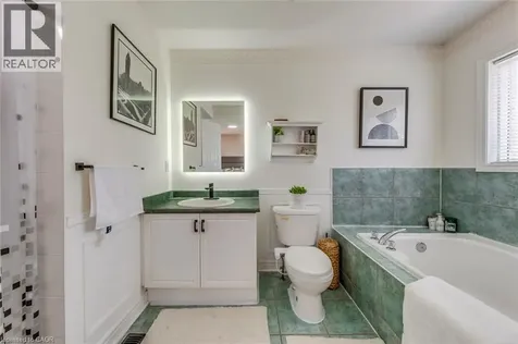 2871 Darien Road Burlington ON L7M 4R6