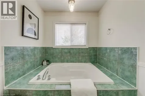 2871 Darien Road Burlington ON L7M 4R6
