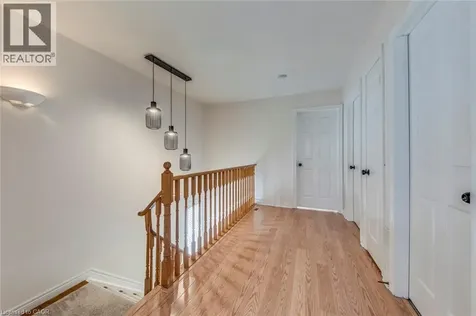 2871 Darien Road Burlington ON L7M 4R6