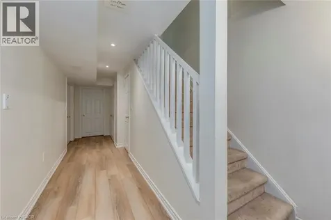 2871 Darien Road Burlington ON L7M 4R6