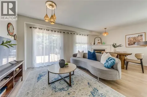 2871 Darien Road Burlington ON L7M 4R6
