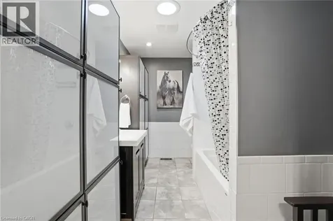 31 Algonquin Avenue Flamborough ON L9H 7K9