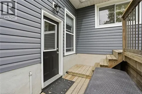31 Algonquin Avenue Flamborough ON L9H 7K9