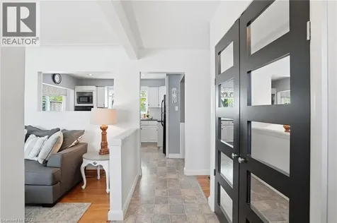 31 Algonquin Avenue Flamborough ON L9H 7K9