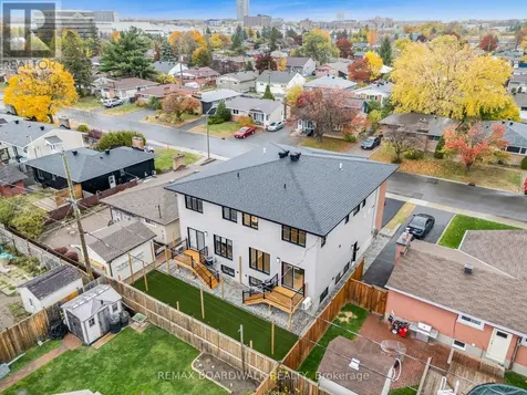1348 Avenue Q Avenue Ottawa ON K1G 0B6