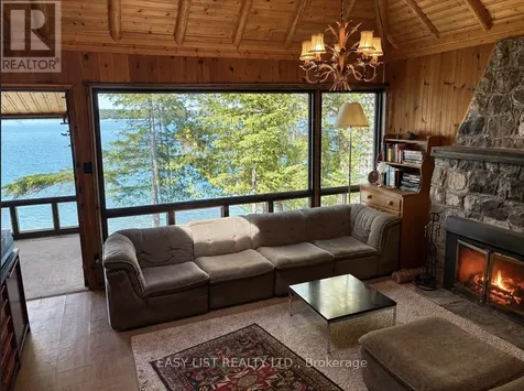 16304A 17 Highway Huron Shores ON P0R 1H0